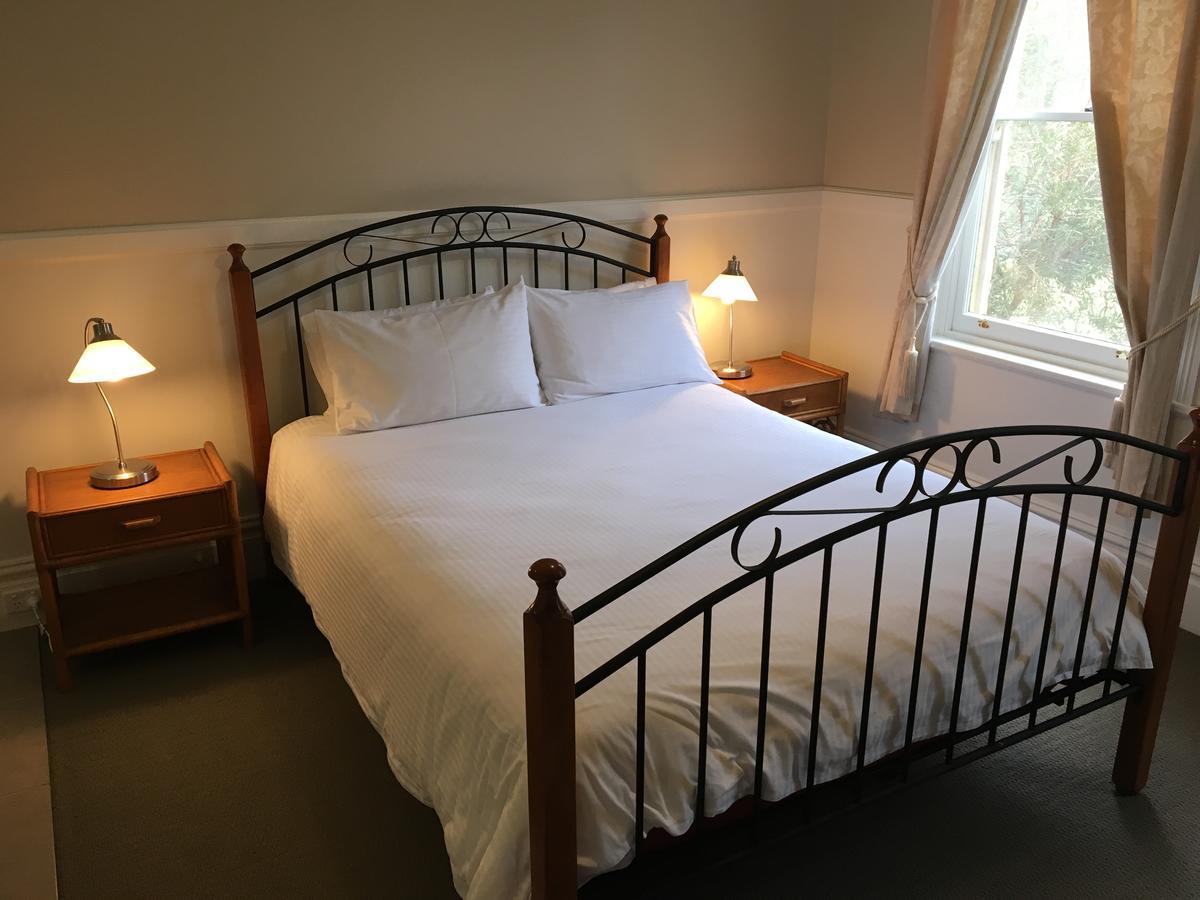 Settlers Arms Hotel Dungog 外观 照片