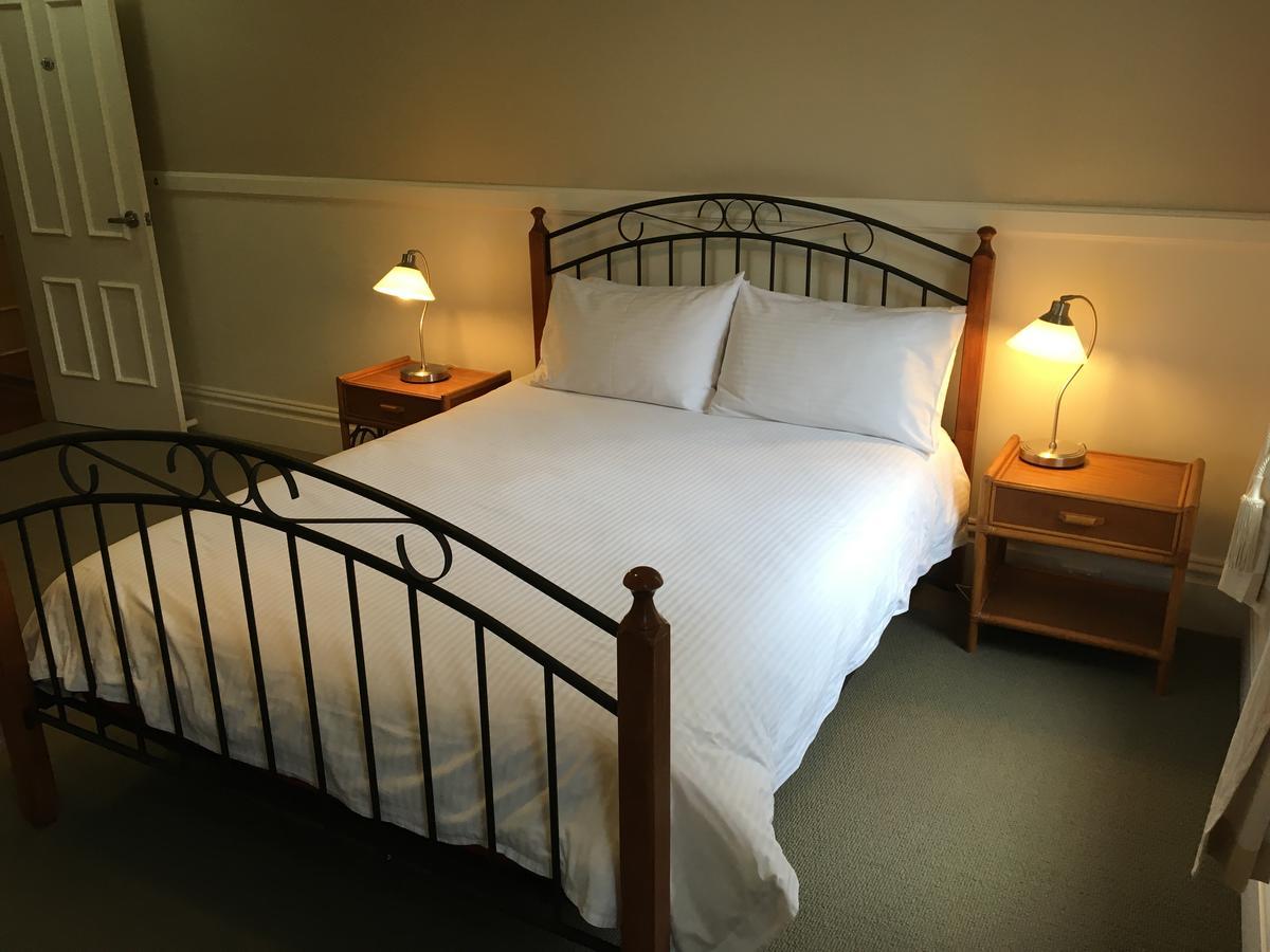 Settlers Arms Hotel Dungog 外观 照片