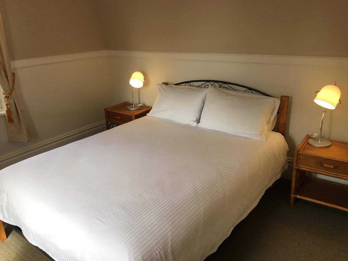 Settlers Arms Hotel Dungog 外观 照片
