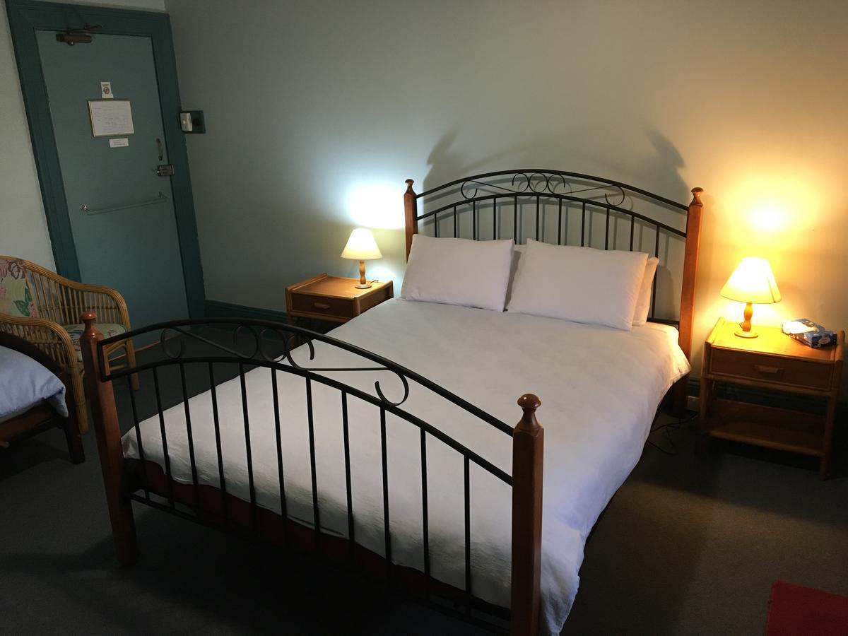 Settlers Arms Hotel Dungog 外观 照片